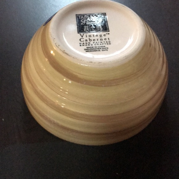 Tabletops Gallery Vintage Cabernet Hand Painted and Hand Crafted Bowl - Picture 6 of 12